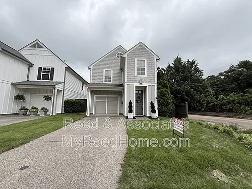 1080 Blythe St Photo 1
