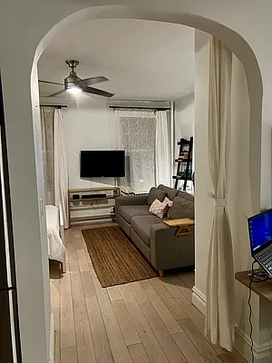 Rented by Triumph Property Group | media 3