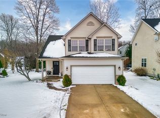 105 Tinkers Trl, Chardon, OH 44024