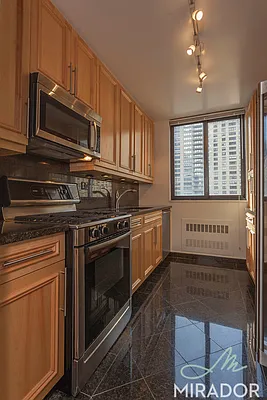 Rented by Mirador Real Estate | media 4