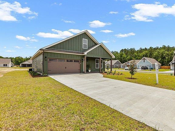 3rd image of 111 Sierra Ln