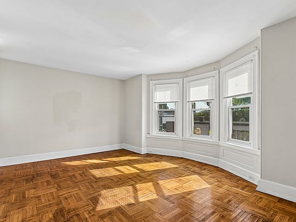 2nd image of 4159 Ridge Ave #2B