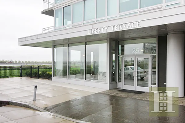 Sold by Halstead Property | media 2