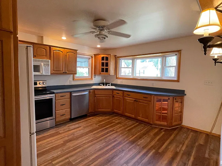 1641 W Adams St — Photo 7