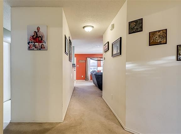 4th image of 1705 Wildrose Dr