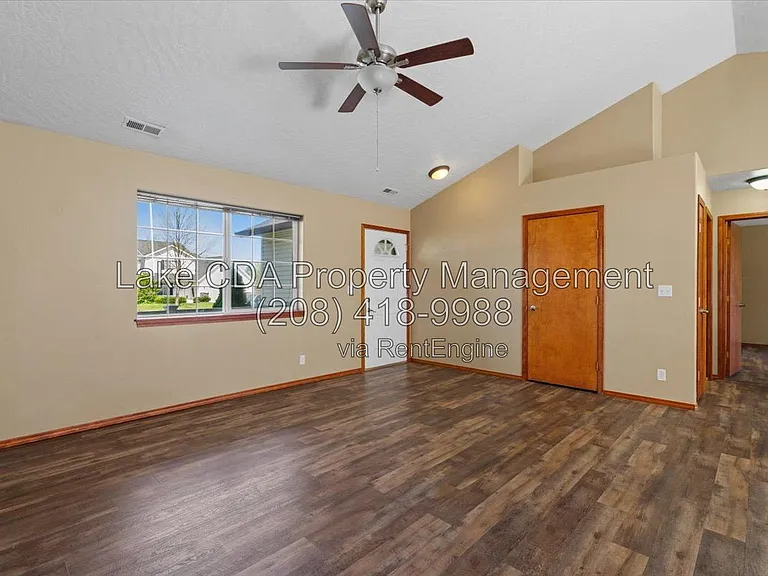 8920 N Torrey Ln — Photo 6