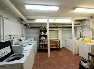 5 Linnaean St #9, Cambridge, MA 02140
