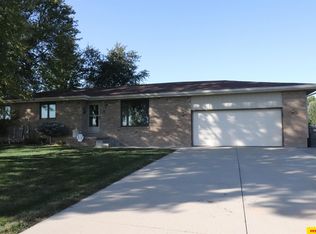 1128 County Rd W, Fremont, NE 68025