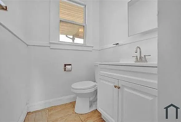 2606 Cecil Ave — Photo 10