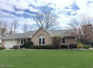 2336 Ramblewood Dr, Kalamazoo, MI 49009