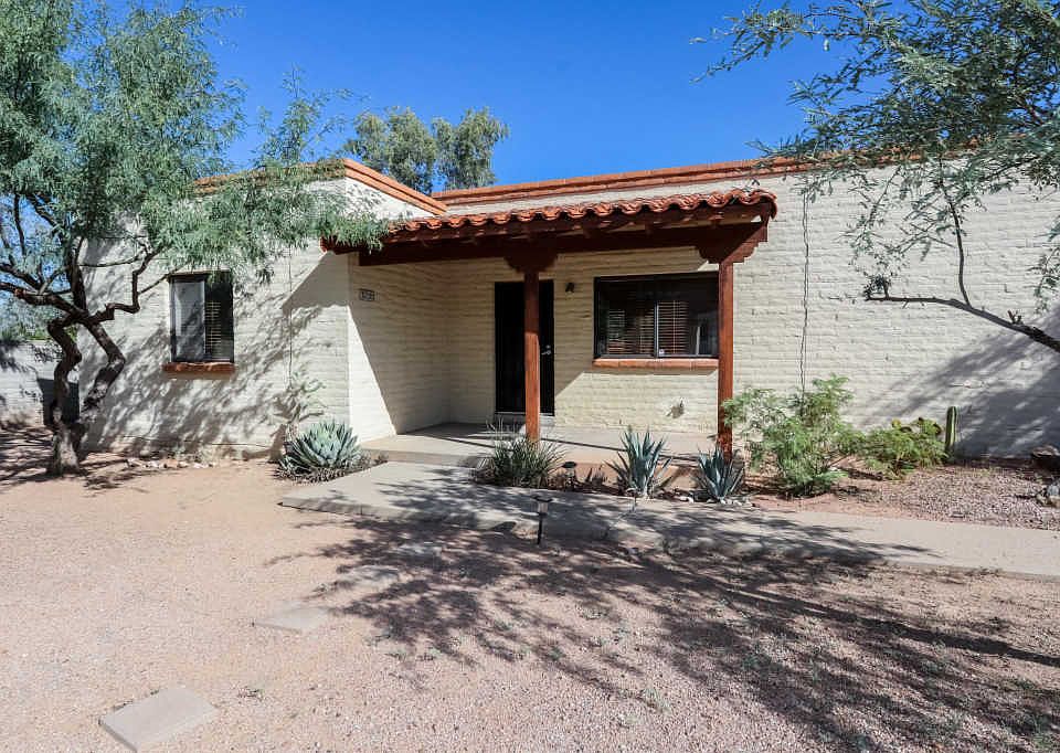 1st image of 3755 N Avenida Arbodela