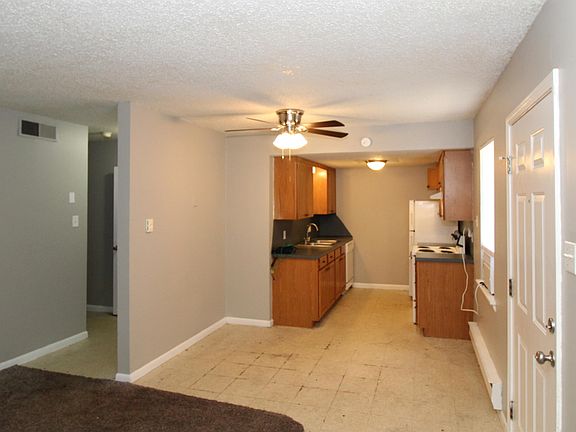 3rd image of 2614 S 57th St APT 14