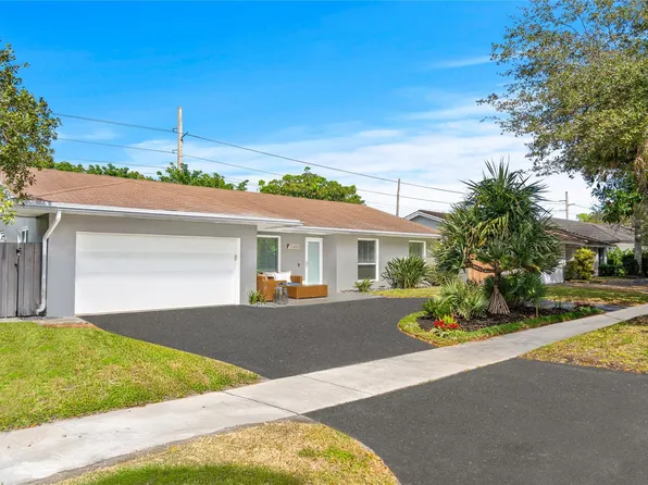 21480 Highland Lakes Boulevard, Miami, FL 33179