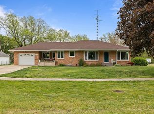 218 N Fulton St, Newell, IA 50568