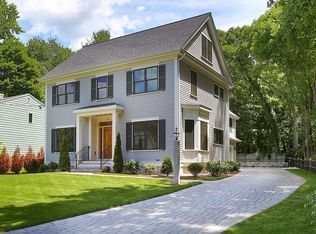 11 Outlook Dr, Lexington, MA 02421