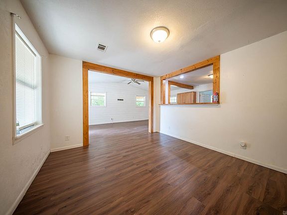 3rd image of 35 N Goodwin St