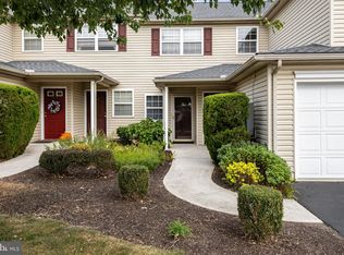 116 Sparrow Rd, Hummelstown, PA 17036