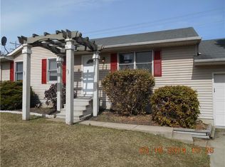 4 Buchanan Cir, Newark, DE 19702