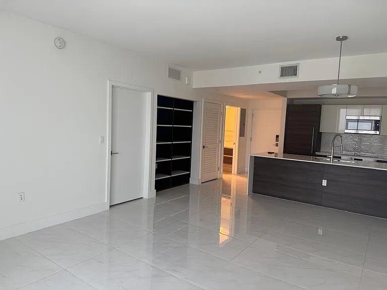 301 Altara Ave #827 — Photo 17