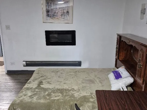 6945 S Indiana Ave #1, Chicago, IL 60637