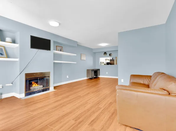13713 72a Ave #20, Surrey, BC V3W 1K2