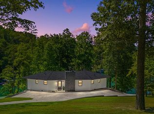 1339 Cove Pointe Rd, La Follette, TN 37766