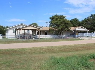 218 Kit Dr, Great Bend, KS 67530