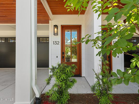 5th image of 132 James Edward Court
