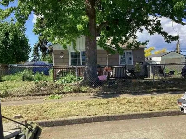 359 Beech St, Longview, WA 98632