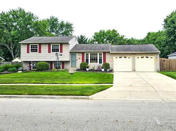 528 Pickerington Hills Dr, Pickerington, OH 43147