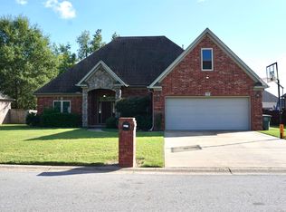5005 Prestonwood Rd, Conway, AR 72034