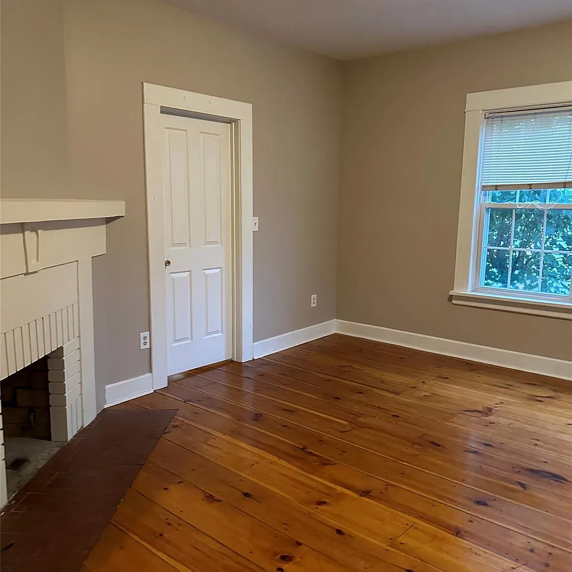 1 bed, 1.0 bath, 920 sqft, $1,650 — Photo 2