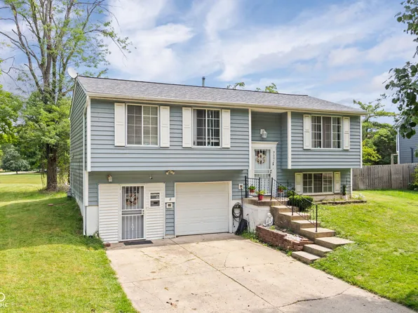 9007 Squire Ct, Indianapolis, IN 46250