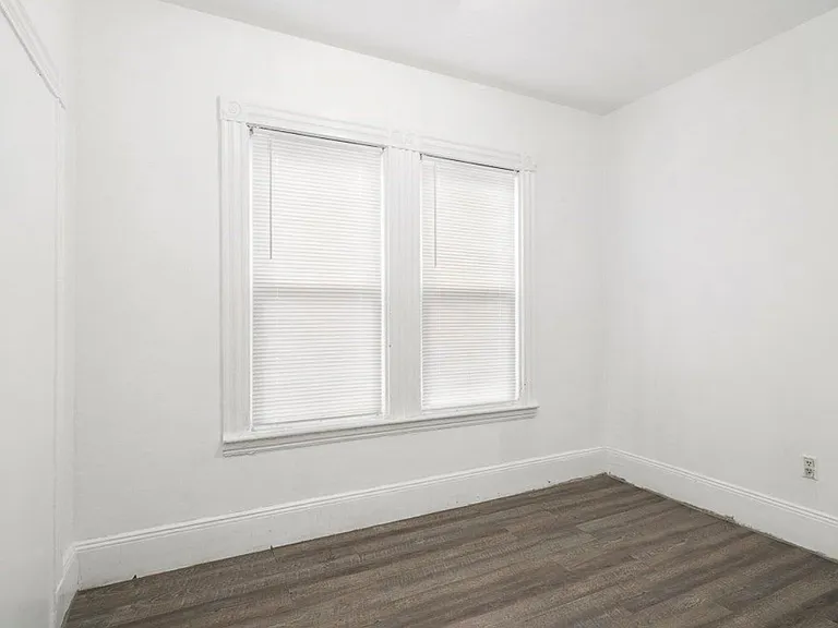 52 Calumet St #2 — Photo 3