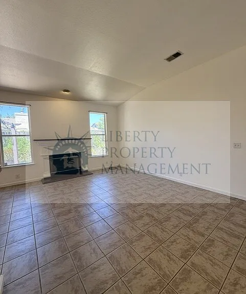 9972 River View Cir — Photo 5