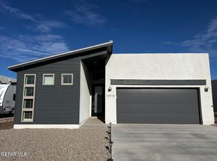 10076 Rain Cloud Dr, Socorro, TX 79927
