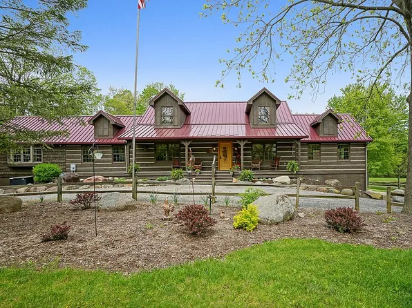 4324 N Lake Rd, Clarklake, MI 49234