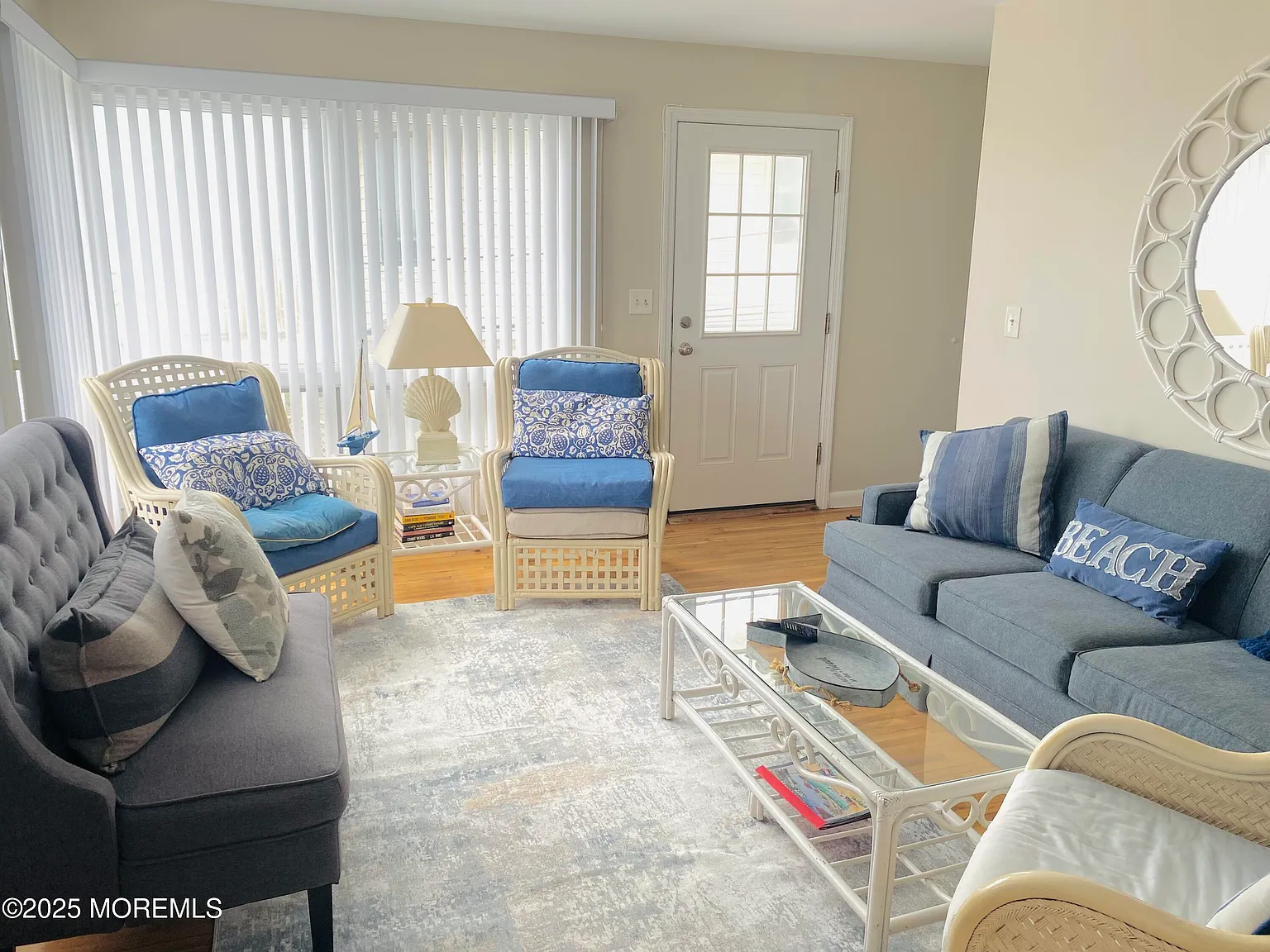 3 bed, 1300 sqft, $5,000 — Photo 2