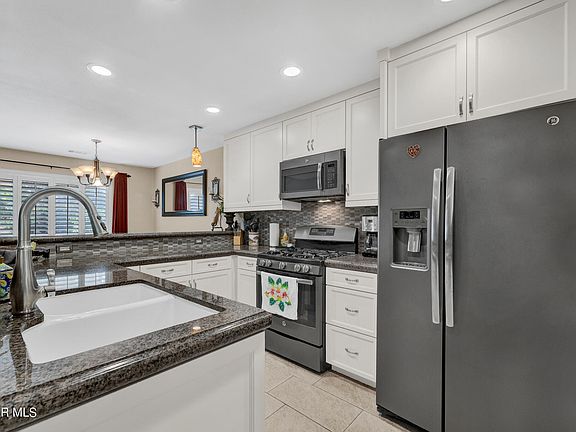 3rd image of 2288 Birch Glen Ave #159