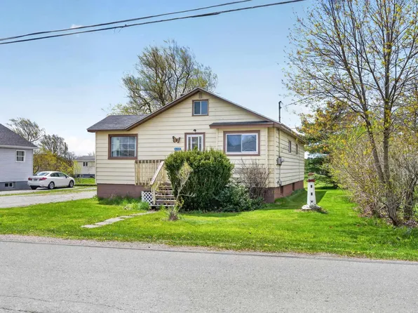 110 Church St, Cape Breton, NS B1V 2S2