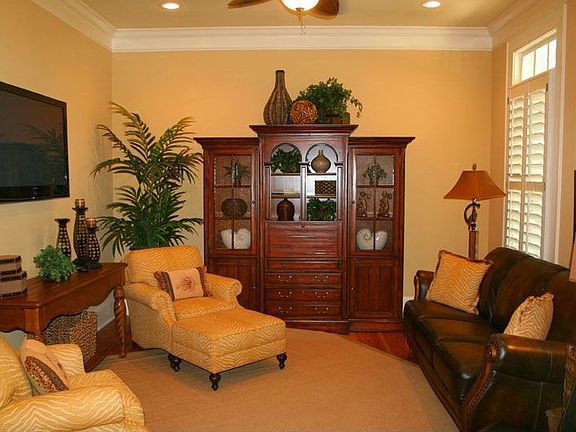 5th image of 6 Sea Oak Ln