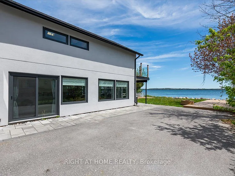 405 Limerick St — Photo 33