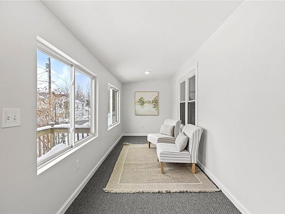 3rd image of 43 Oberlin St