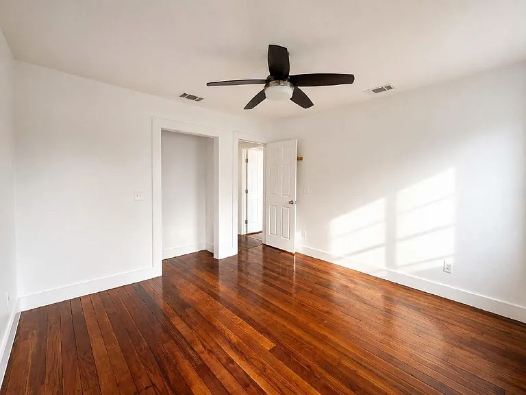 4611 Milburn Ln — Photo 12
