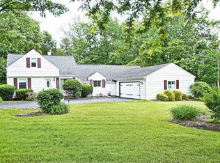 4009 Wiltshire Rd, Moreland Hills, OH