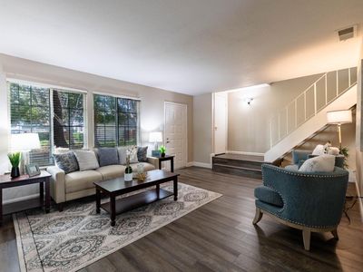 8913 Salmon Falls Dr APT D, Sacramento, CA, 95826