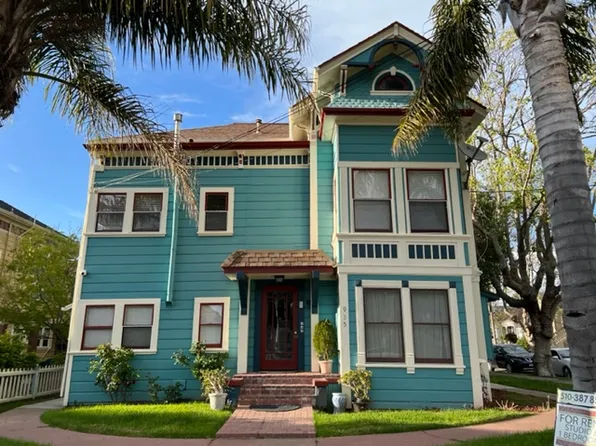 935 Santa Clara Ave APT 4, Alameda, CA 94501