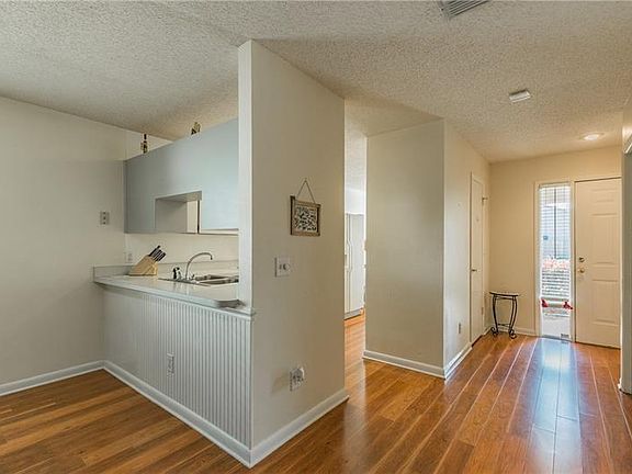4th image of 4902 Cypress Trace Dr