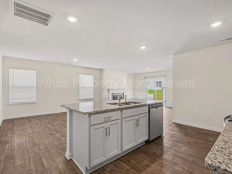 7316 Finnigan Rd — Photo 8