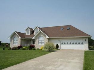 3070 Ashley Dr, Marlette, MI 48453